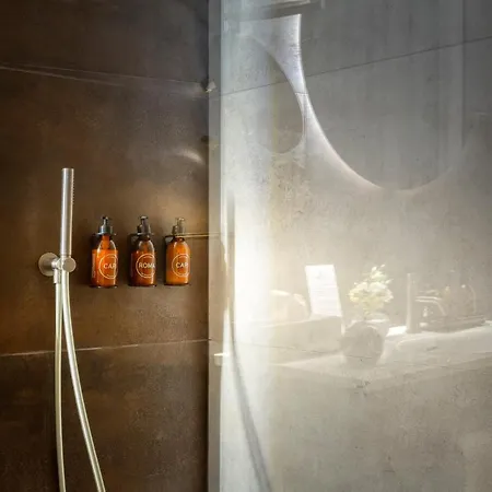 La Chartreuse Du Chateau La Garde Pensionat *