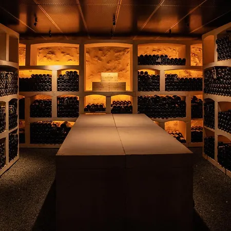 Gasthof La Chartreuse Du Chateau La Garde