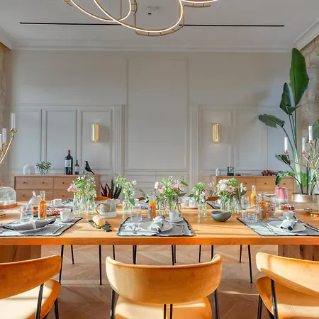 La Chartreuse Du Chateau La Garde * Martillac