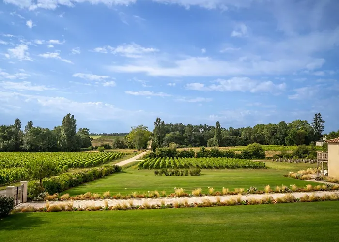 La Chartreuse Du Château La Garde Maison d'hôtes Martillac