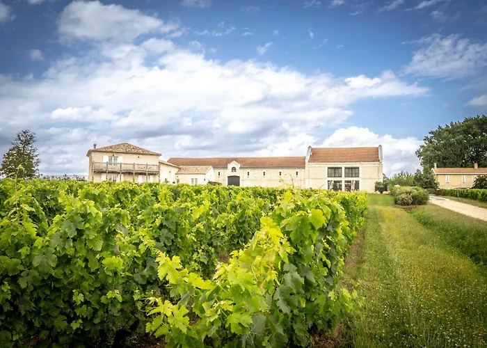 La Chartreuse Du Château La Garde Maison d'hôtes 3*